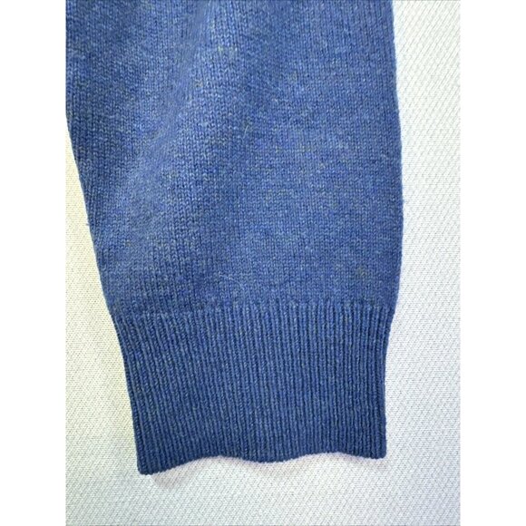 LL Bean Mens Lambs Wool Preppy Academia Sweater Size L Blue V-neck - Picture 8 of 12